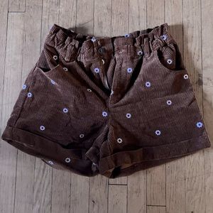 🩷Embroidered Corduroy Shorts🩷